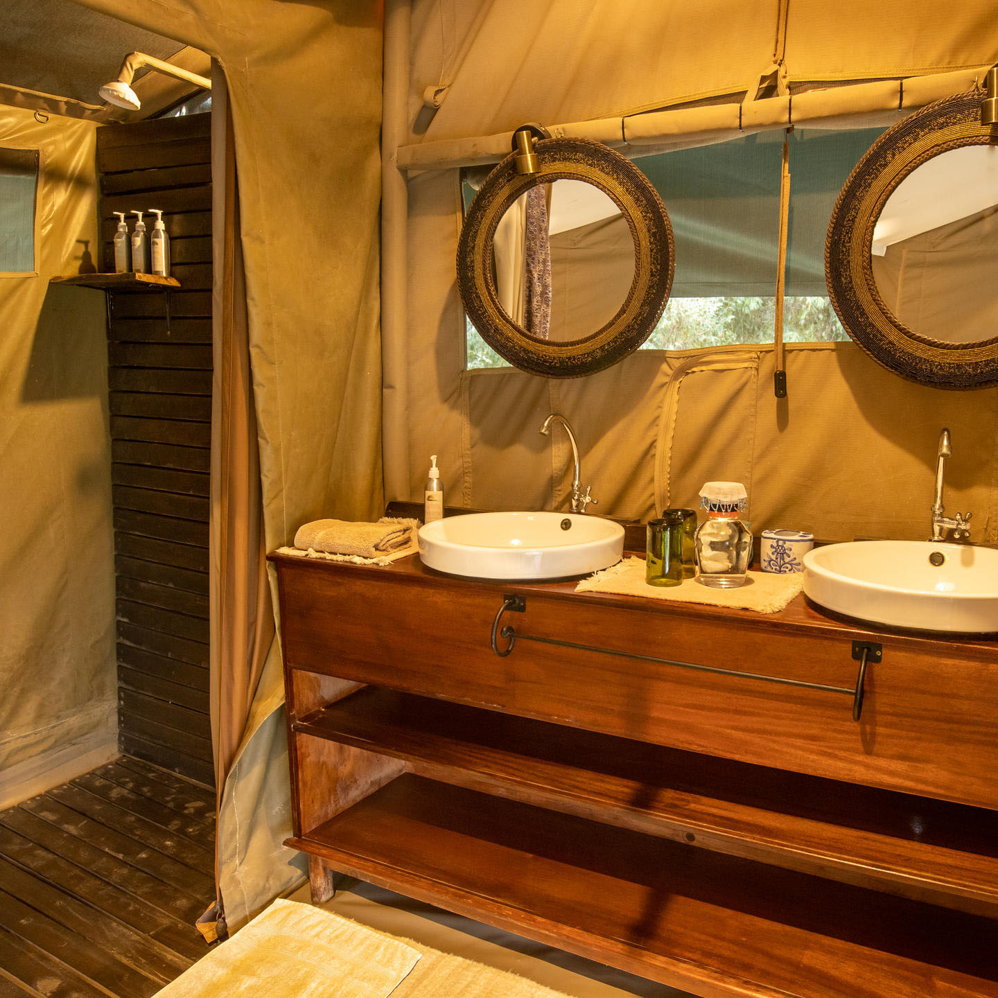 Offbeat Mara Camp